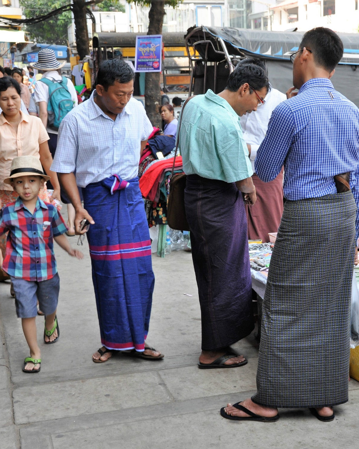 Myanmar Tote (by Aaron John)
